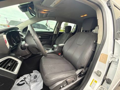 Used 2015 GMC Terrain SLE AWD/4WD image 12