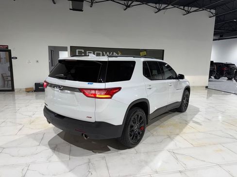 Used 2020 Chevrolet Traverse RS FWD image 11