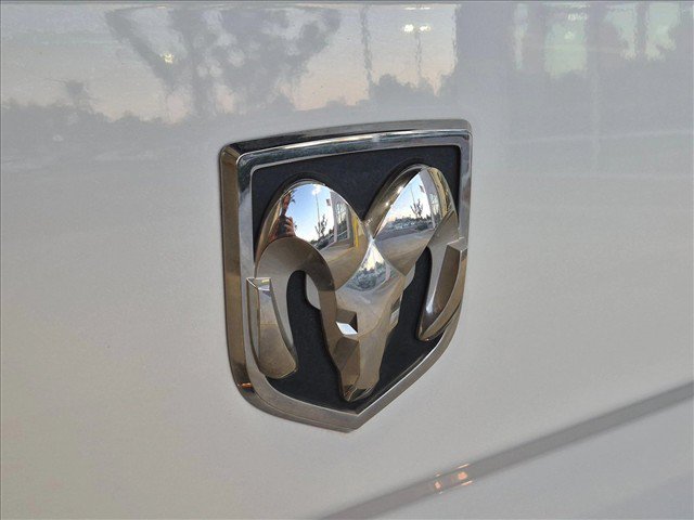 Used 2016 RAM 1500 Laramie RWD image 29