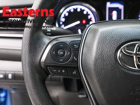 Used 2019 Toyota Camry LE image 15