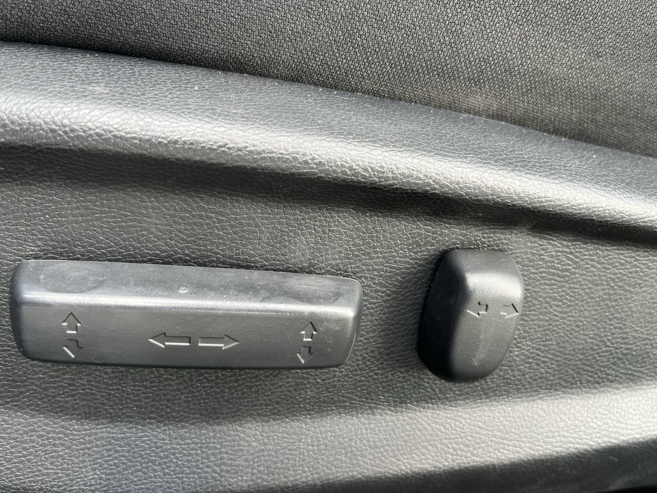 Used 2020 Honda Civic EX image 5