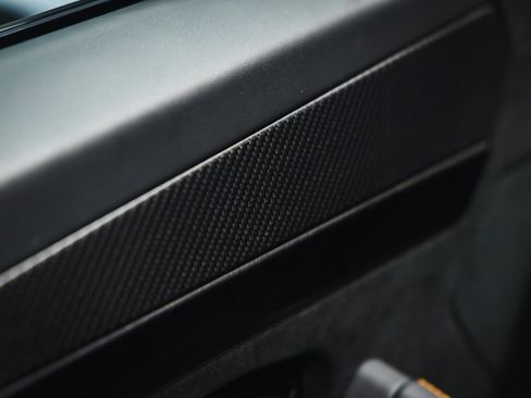 Used 2023 Lamborghini Urus Performante image 17