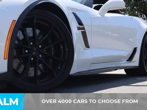 Used 2019 Chevrolet Corvette Grand Sport image 2