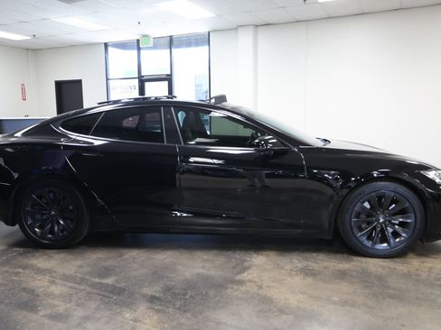 Used 2018 Tesla Model S 100D AWD/4WD image 9