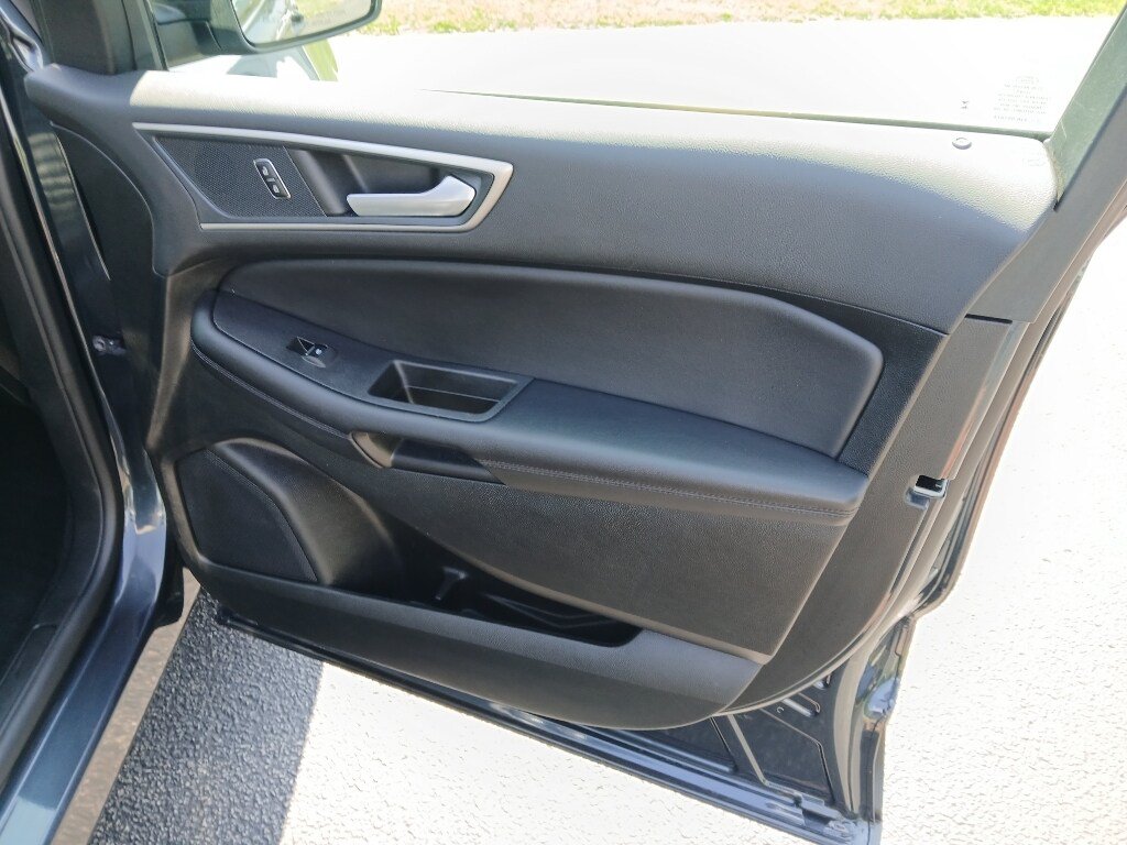 Used 2024 Ford Edge SEL AWD/4WD image 32