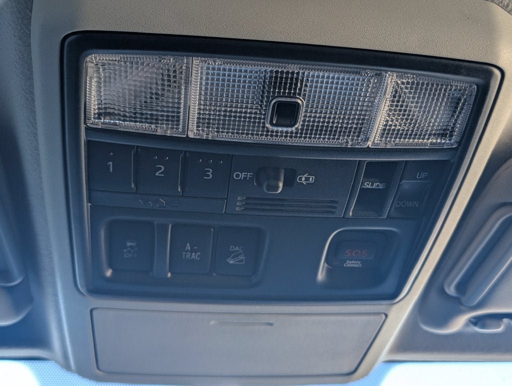 Certified 2019 Toyota 4Runner Limited AWD/4WD image 24