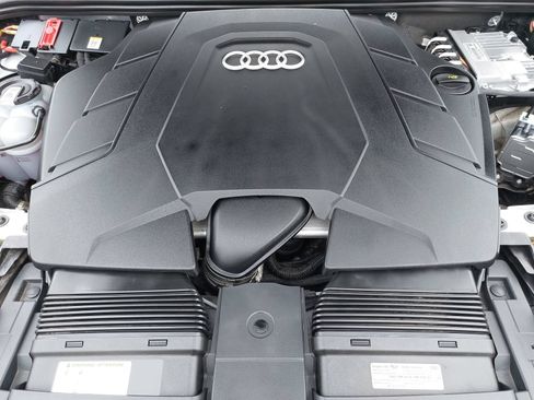 Certified 2023 Audi Q8 Prestige w/ Prestige Package AWD/4WD image 34