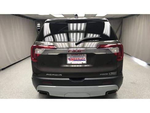 Used 2020 GMC Acadia SLE w/ LPO, Floor Liner Package AWD/4WD image 3