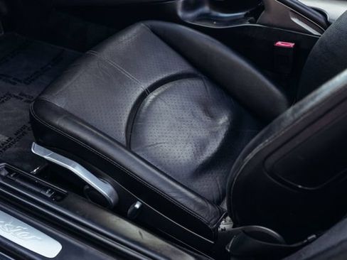 Used 2010 Porsche Boxster RWD image 58