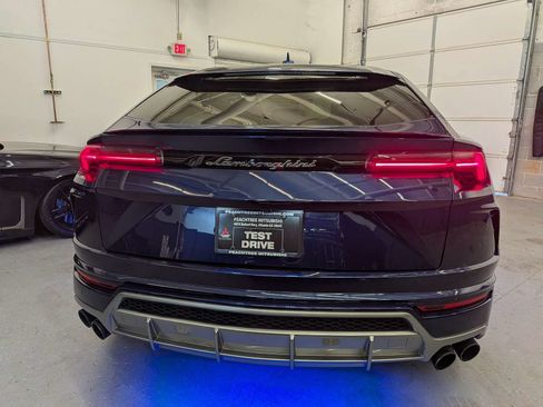 Used 2020 Lamborghini Urus AWD/4WD image 6
