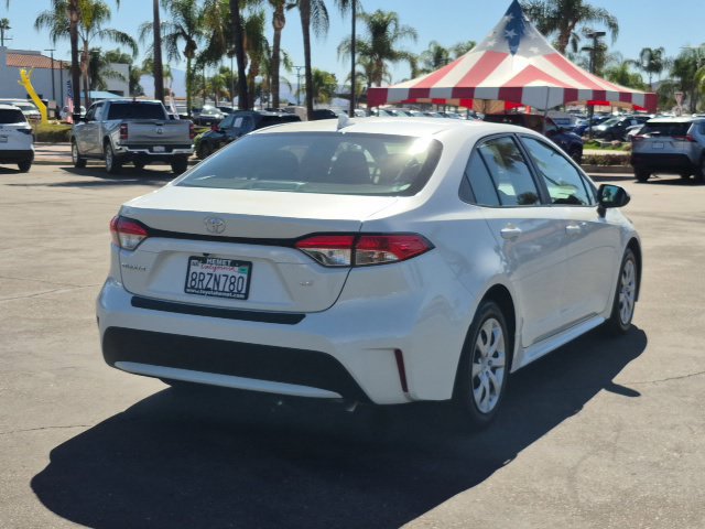 Used 2020 Toyota Corolla LE w/ Carpet Mat Package (TMS) FWD image 5