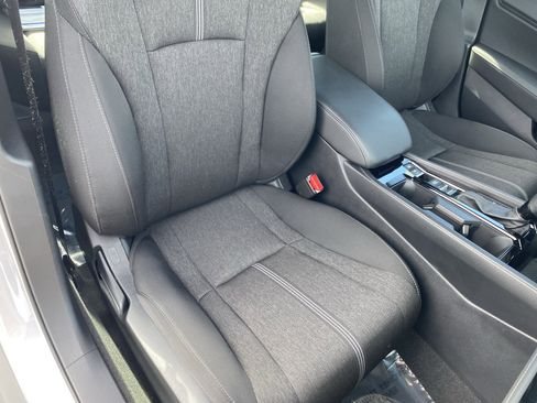 Certified 2025 Honda Accord Sport image 8