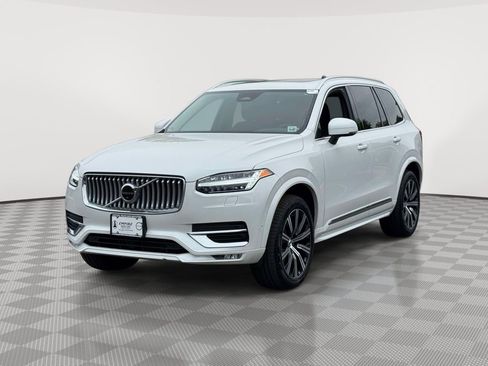 Certified 2023 Volvo XC90 B6 Plus w/ Protection Package AWD/4WD image 2