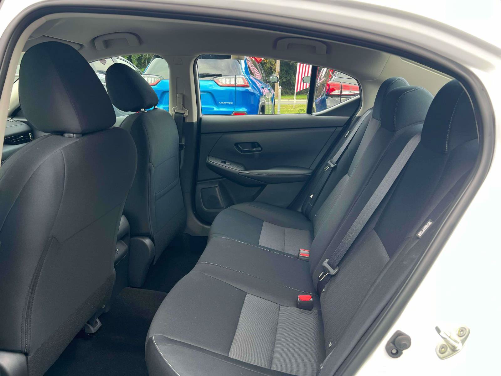 Used 2024 Nissan Sentra SV FWD image 23
