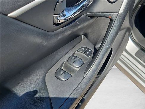 Used 2016 Nissan Altima 2.5 S w/ Power Driver Seat Package FWD image 12