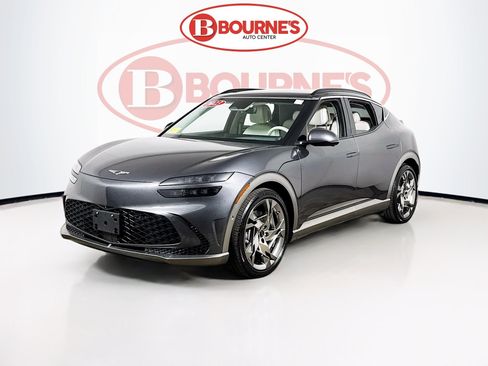 Used 2023 Genesis GV60 Performance image 8