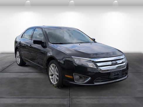 Used 2011 Ford Fusion SEL w/ 302A Rapid Spec Order Code FWD image 2