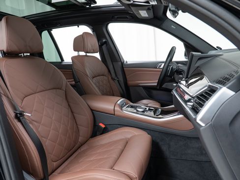 Certified 2024 BMW X5 xDrive40i w/ Premium Package image 22