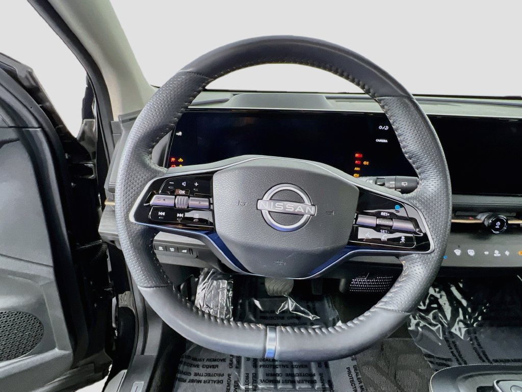 Used 2024 Nissan Ariya AWD image 10