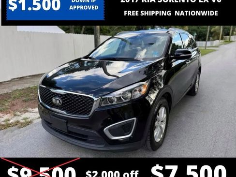 Used 2017 Kia Sorento LX image 2
