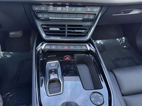 Used 2023 Audi e-tron GT Premium Plus w/ Performance Package image 27