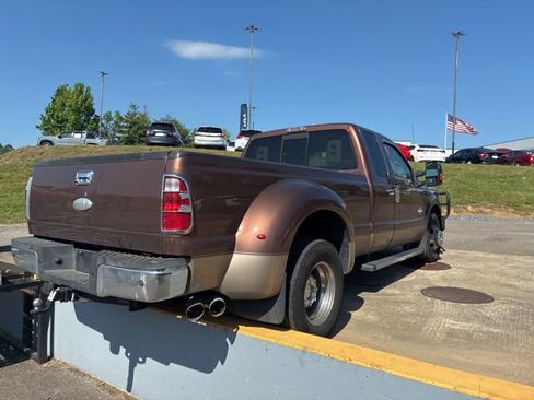 Used 2012 Ford F350 Lariat w/ Chrome Pkg RWD image 14