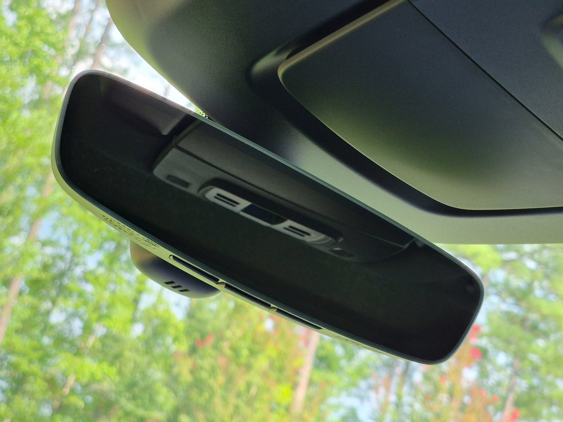 Certified 2025 Porsche Macan 4S Electric AWD/4WD image 20