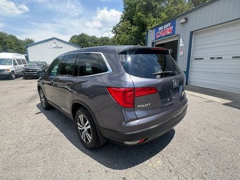 Used 2018 Honda Pilot EX image 3