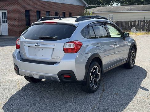 Used 2015 Subaru Crosstrek 2.0i Limited AWD/4WD image 8