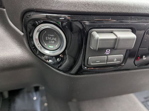 New 2026 Chevrolet Silverado 1500 LT w/ Z71 Off-Road Package image 25