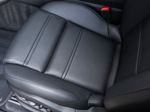 New 2026 Porsche Cayenne Turbo image 29