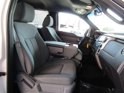Used 2011 Ford F150 XLT w/ XLT Chrome Pkg RWD image 11
