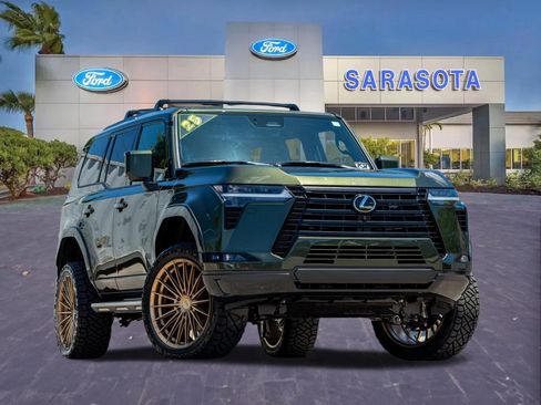Used 2025 Lexus GX 550 w/ Accessory Package (Z1) AWD/4WD image 1