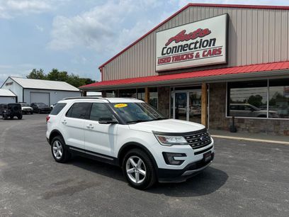 Used 2017 Ford Explorer XLT w/ Equipment Group 201A