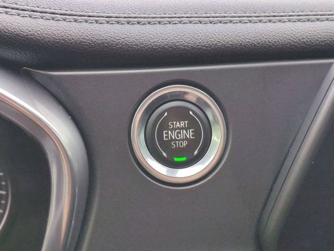 Used 2020 Chevrolet Blazer LT image 28