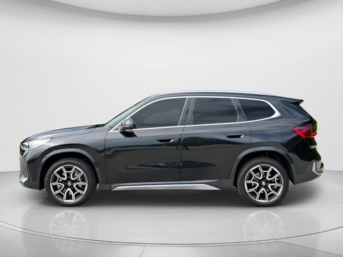 Used 2025 BMW X1 xDrive28i w/ Technology Package AWD/4WD image 8