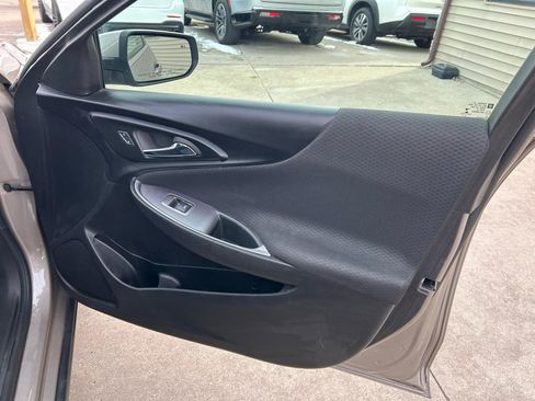 Used 2023 Chevrolet Malibu LT w/ Driver Confidence Package image 16