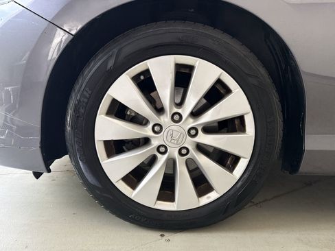 Used 2014 Honda Accord EX image 21