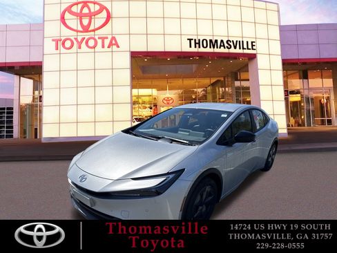 New 2024 Toyota Prius LE image 1