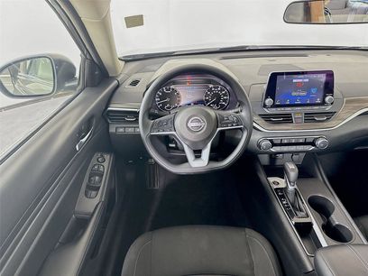 Used 2025 Nissan Altima 2.5 SV