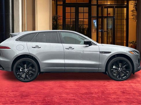 New 2025 Jaguar F-PACE R-Dynamic S AWD/4WD image 6