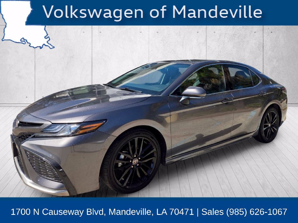 Used 2024 Toyota Camry XSE FWD image 1