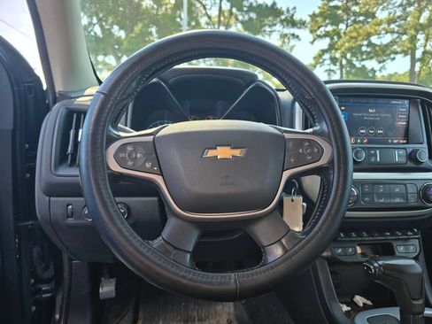 Certified 2020 Chevrolet Colorado ZR2 w/ ZR2 Midnight Special Edition AWD/4WD image 13
