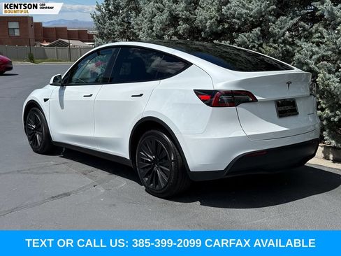 Used 2023 Tesla Model Y Long Range AWD/4WD image 6