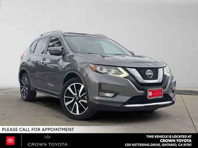Used 2019 Nissan Rogue SL w/ Premium Package