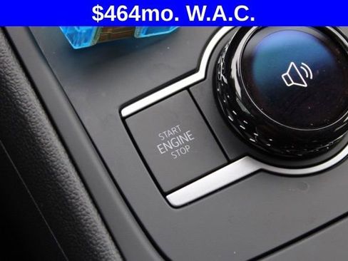 Used 2025 Volkswagen Tiguan SE AWD/4WD image 31