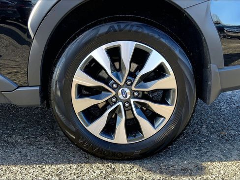 Certified 2023 Subaru Outback Touring XT image 10