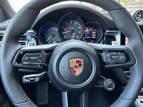 New 2026 Porsche Macan AWD/4WD image 29