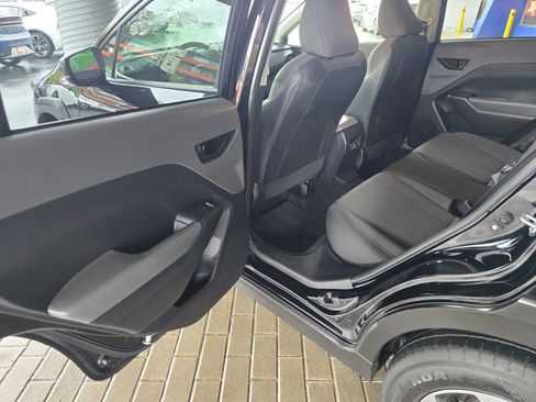 Used 2024 Subaru Crosstrek 2.0i Premium AWD/4WD image 18