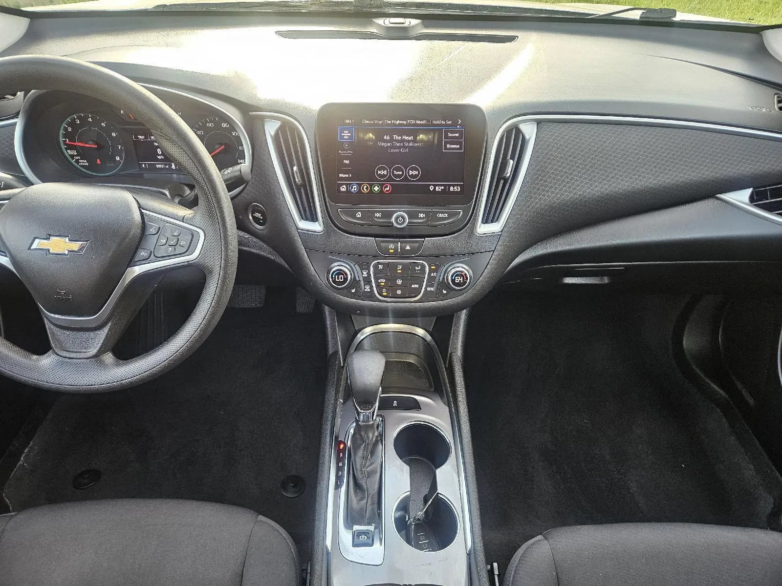 Used 2022 Chevrolet Malibu LT FWD image 14